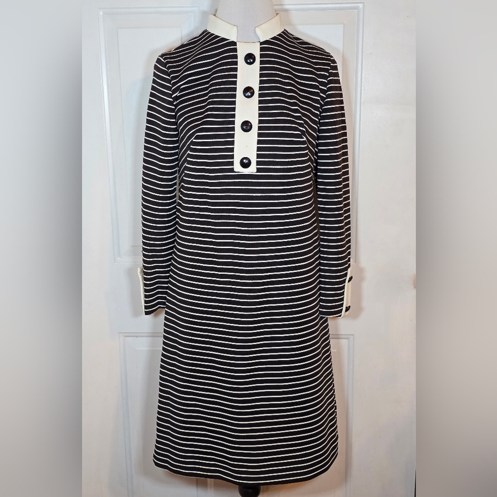 Vintage Julie Miller California Striped Black and White Long Sleeve Dress